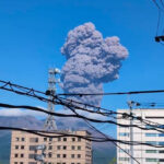 [funka keikai] nueva erupción en Sakurajima