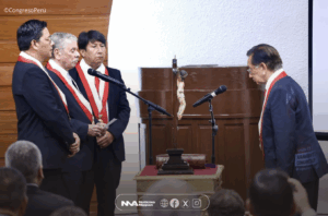 [perū] Parlamento vuelve a cambiar el rumbo